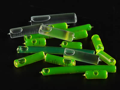 There is a high precision glass tubular bubble level vial with transparent color.